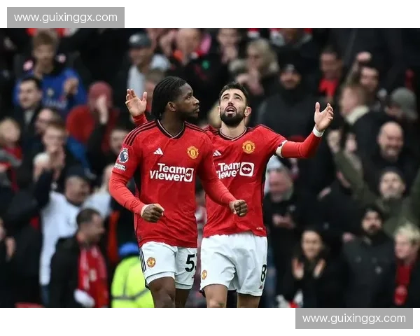 欧联杯焦点大战阿贾克斯迎战曼联巅峰对决争夺晋级荣耀时刻