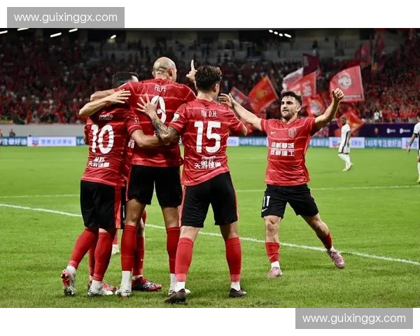 中超今夜惊现关键逆转 谁能在争冠关键战中挺身而出